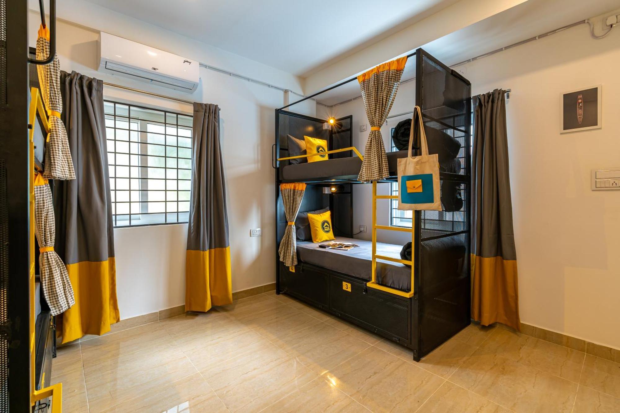 The Hosteller Bangalore, Koramangala Dış mekan fotoğraf